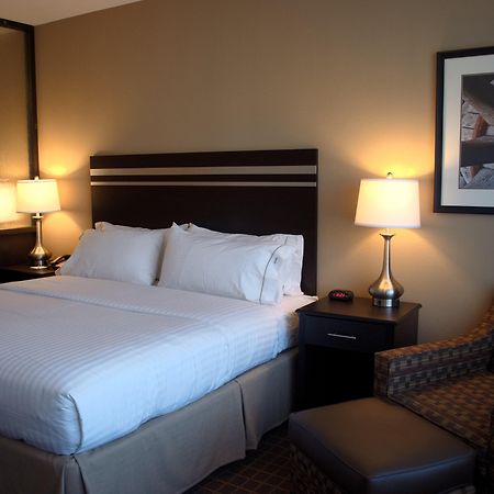 Holiday Inn Express & Suites Golden By Ihg Екстериор снимка