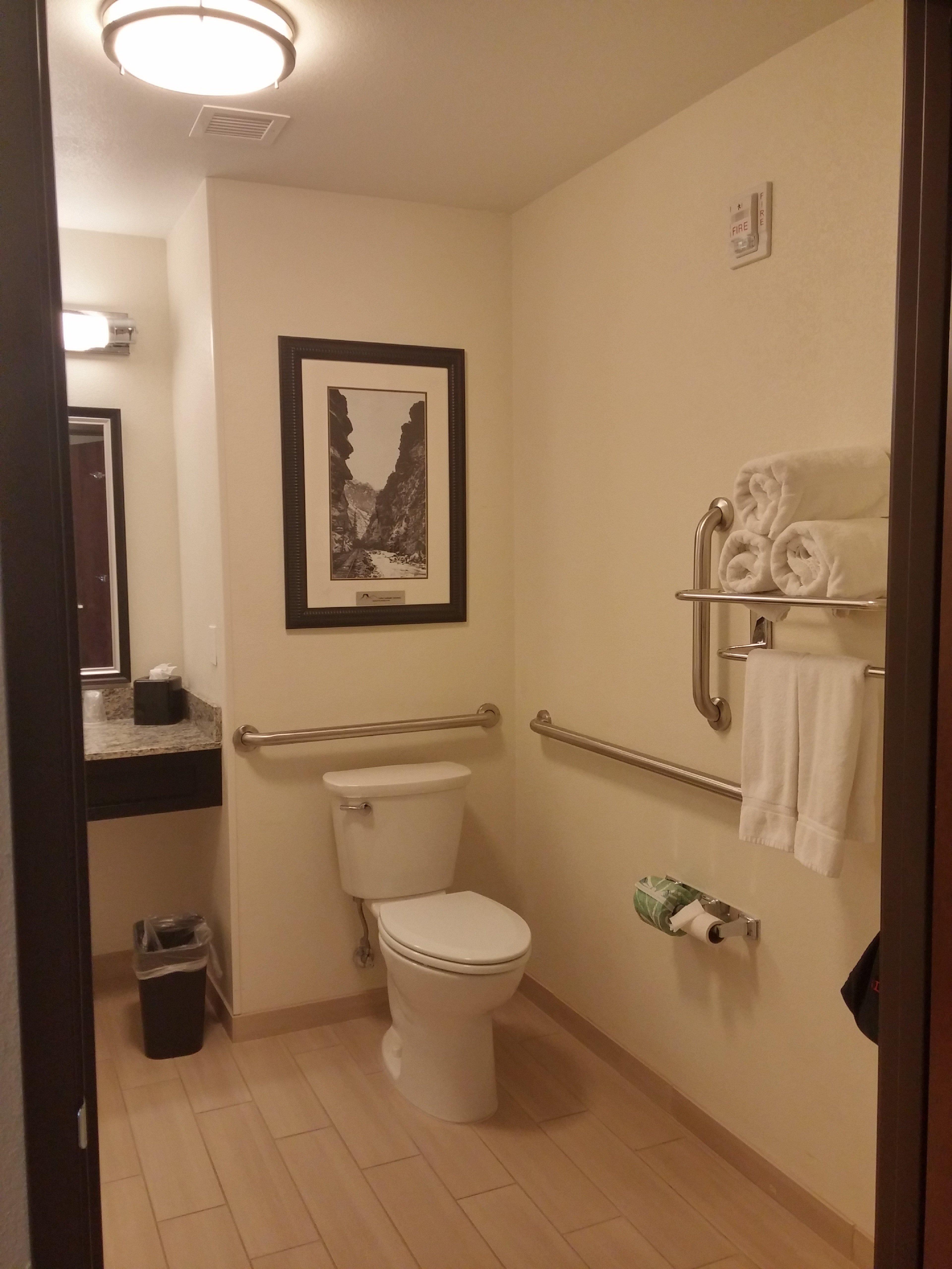 Holiday Inn Express & Suites Golden By Ihg Екстериор снимка
