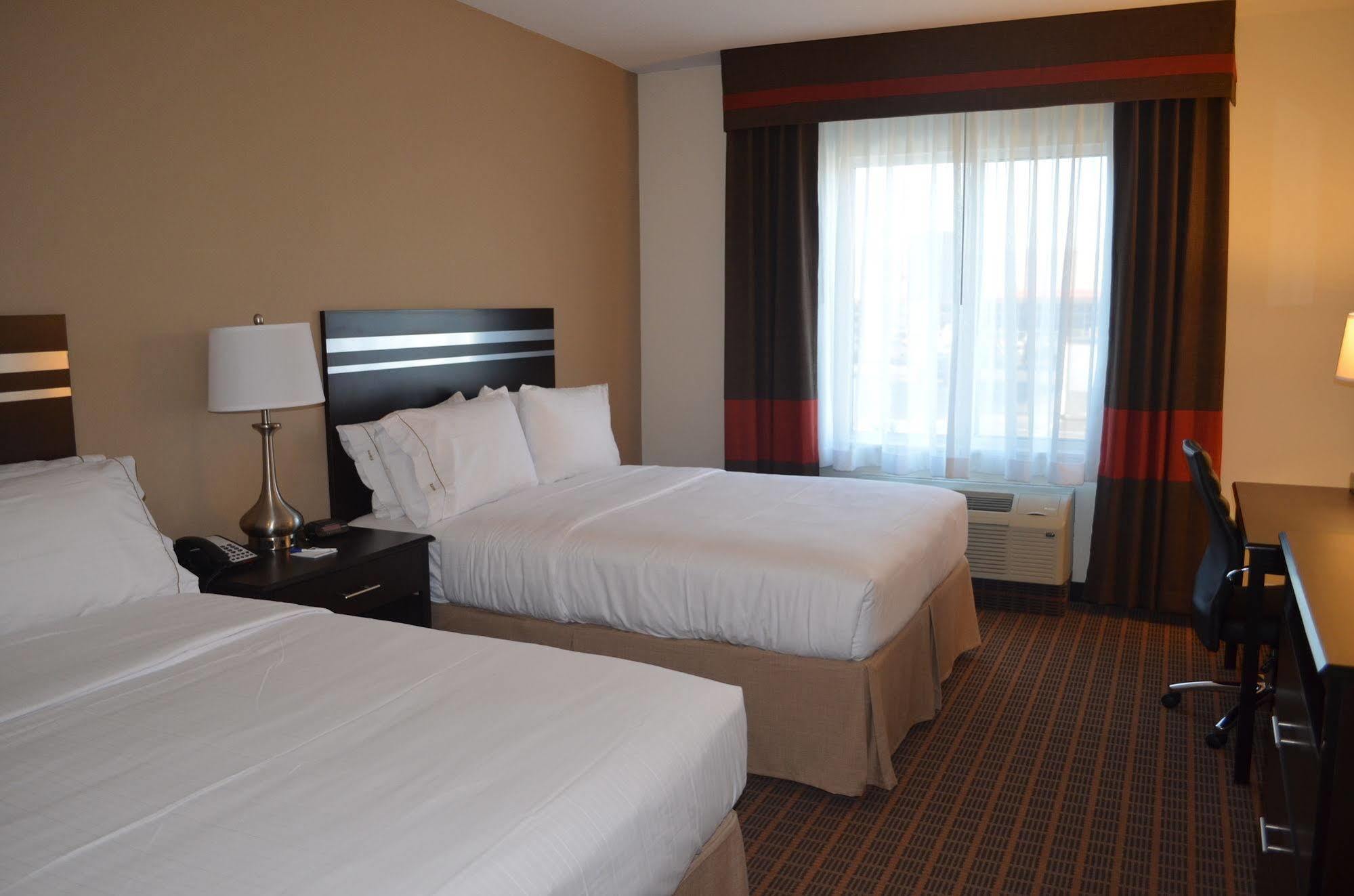 Holiday Inn Express & Suites Golden By Ihg Екстериор снимка